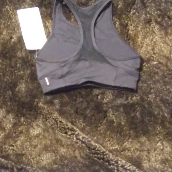 NEW!!LUCY - Picture 2 of 2